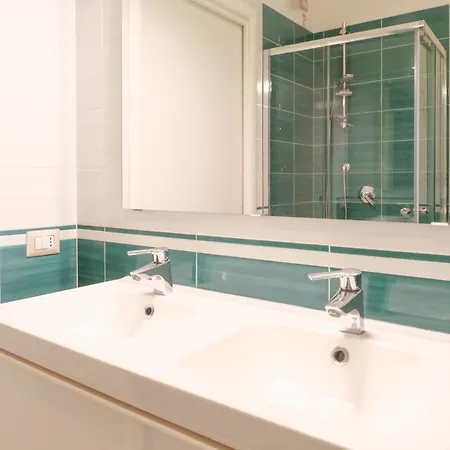 Con Terrazza E Parcheggio * Cagliari